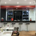 Ibis 3*